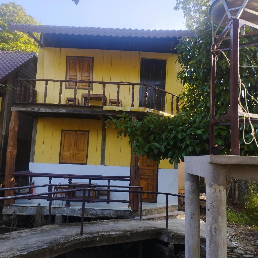 Brown House Resort Cần Thơ Exterior foto