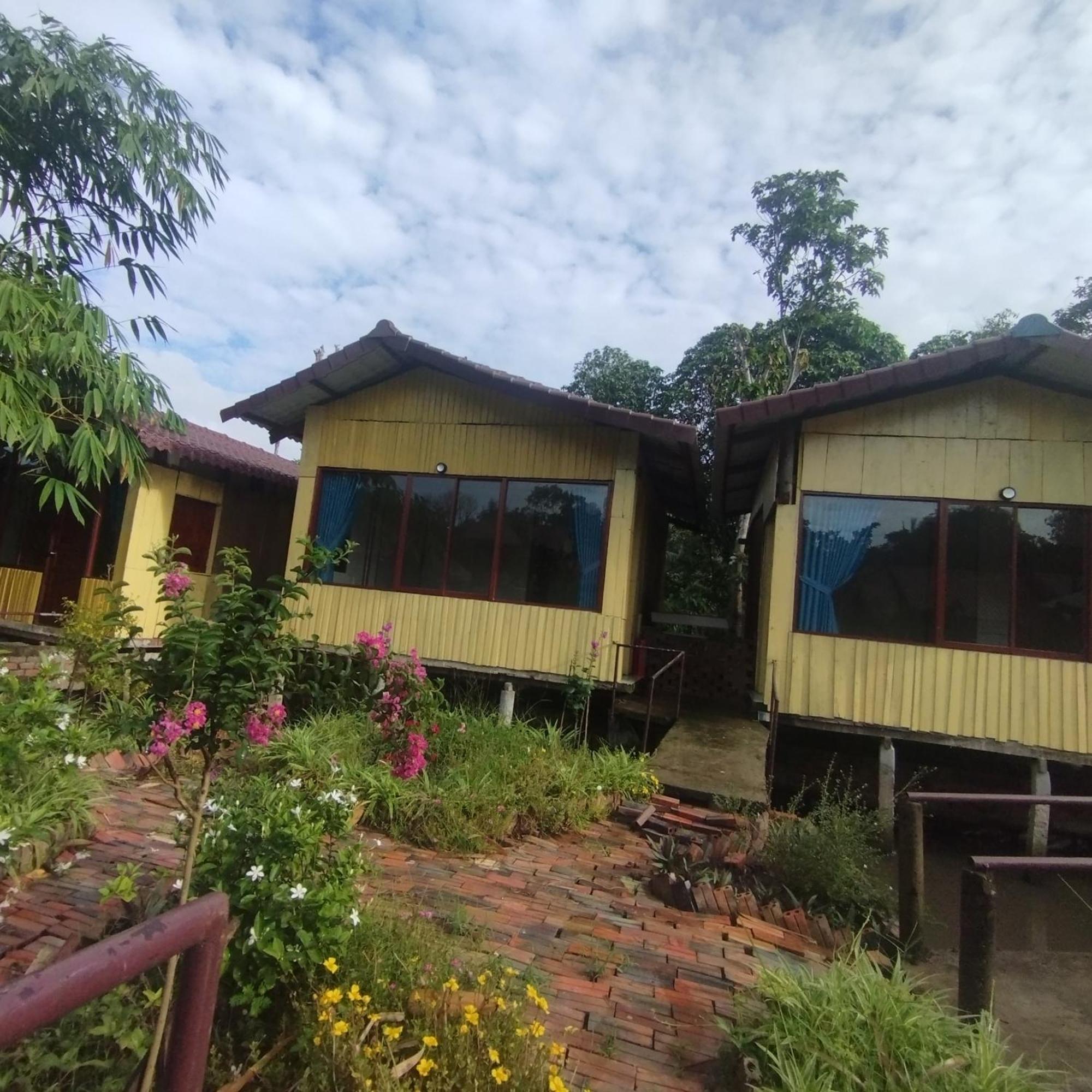 Brown House Resort Cần Thơ Exterior foto